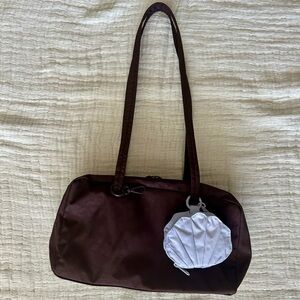 BAGGU Bowler Bag and Seashell Bag Charm